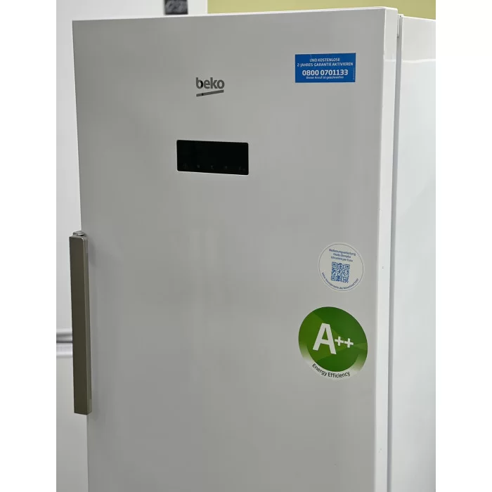 Морозильный шкаф Beko RFNE290E33W Б/У